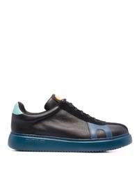 schwarze Leder niedrige Sneakers von Camper