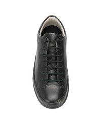 schwarze Leder niedrige Sneakers von Camper