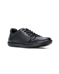 schwarze Leder niedrige Sneakers von Calvin Klein 205W39nyc