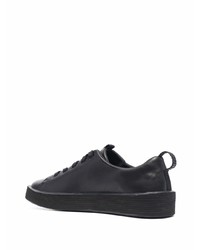 schwarze Leder niedrige Sneakers von Camper