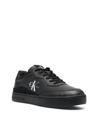 schwarze Leder niedrige Sneakers von Calvin Klein Jeans