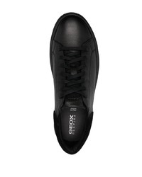 schwarze Leder niedrige Sneakers von Geox