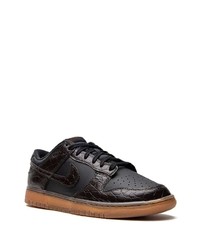 schwarze Leder niedrige Sneakers von Nike