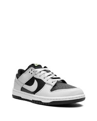 schwarze Leder niedrige Sneakers von Nike