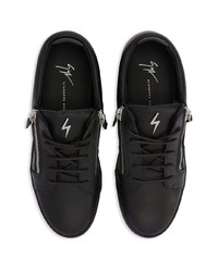 schwarze Leder niedrige Sneakers von Giuseppe Zanotti