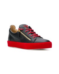 schwarze Leder niedrige Sneakers von Giuseppe Zanotti Design