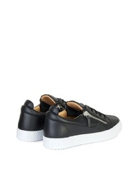 schwarze Leder niedrige Sneakers von Giuseppe Zanotti