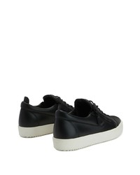 schwarze Leder niedrige Sneakers von Giuseppe Zanotti