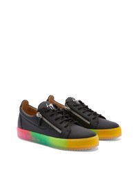 schwarze Leder niedrige Sneakers von Giuseppe Zanotti