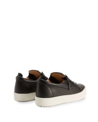 schwarze Leder niedrige Sneakers von Giuseppe Zanotti