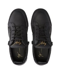 schwarze Leder niedrige Sneakers von Giuseppe Zanotti