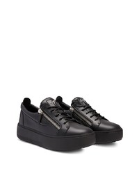 schwarze Leder niedrige Sneakers von Giuseppe Zanotti