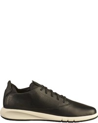 schwarze Leder niedrige Sneakers von Geox