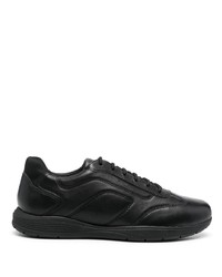 schwarze Leder niedrige Sneakers von Geox