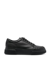 schwarze Leder niedrige Sneakers von Giorgio Armani