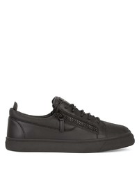 schwarze Leder niedrige Sneakers von Giuseppe Zanotti