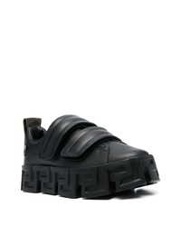 schwarze Leder niedrige Sneakers von Versace