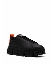 schwarze Leder niedrige Sneakers von Versace