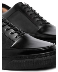 schwarze Leder niedrige Sneakers von Auxiliary