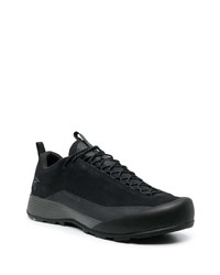 schwarze Leder niedrige Sneakers von Arc'teryx