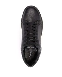 schwarze Leder niedrige Sneakers von Calvin Klein