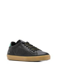 schwarze Leder niedrige Sneakers von Leather Crown