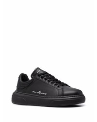 schwarze Leder niedrige Sneakers von John Richmond