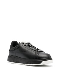 schwarze Leder niedrige Sneakers von Emporio Armani