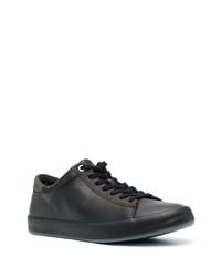 schwarze Leder niedrige Sneakers von Camper