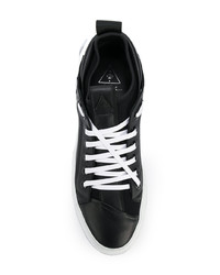 schwarze Leder niedrige Sneakers von Bruno Bordese