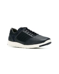 schwarze Leder niedrige Sneakers von Geox