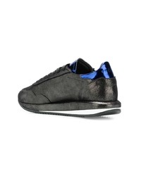 schwarze Leder niedrige Sneakers von Ghoud