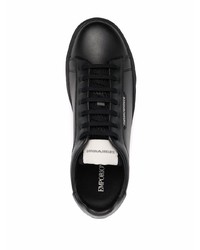 schwarze Leder niedrige Sneakers von Emporio Armani