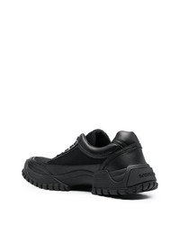 schwarze Leder niedrige Sneakers von Emporio Armani