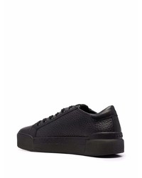 schwarze Leder niedrige Sneakers von Vic Matie