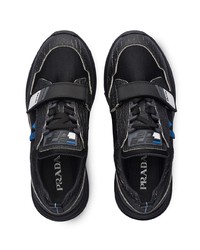 schwarze Leder niedrige Sneakers von Prada