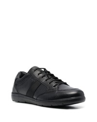 schwarze Leder niedrige Sneakers von Geox