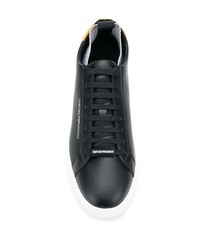 schwarze Leder niedrige Sneakers von Emporio Armani