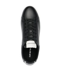 schwarze Leder niedrige Sneakers von Emporio Armani