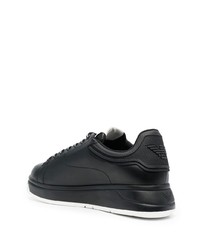 schwarze Leder niedrige Sneakers von Emporio Armani