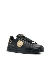 schwarze Leder niedrige Sneakers von VERSACE JEANS COUTURE