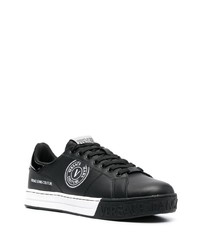 schwarze Leder niedrige Sneakers von VERSACE JEANS COUTURE