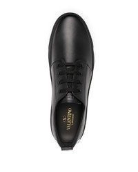 schwarze Leder niedrige Sneakers von Valentino Garavani