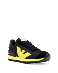 schwarze Leder niedrige Sneakers von Emporio Armani