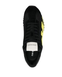 schwarze Leder niedrige Sneakers von Emporio Armani