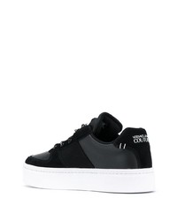 schwarze Leder niedrige Sneakers von VERSACE JEANS COUTURE