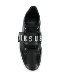 schwarze Leder niedrige Sneakers von Versus