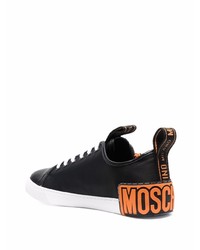 schwarze Leder niedrige Sneakers von Moschino