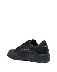 schwarze Leder niedrige Sneakers von Alexander McQueen