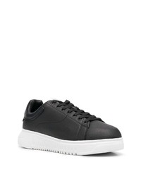 schwarze Leder niedrige Sneakers von Emporio Armani